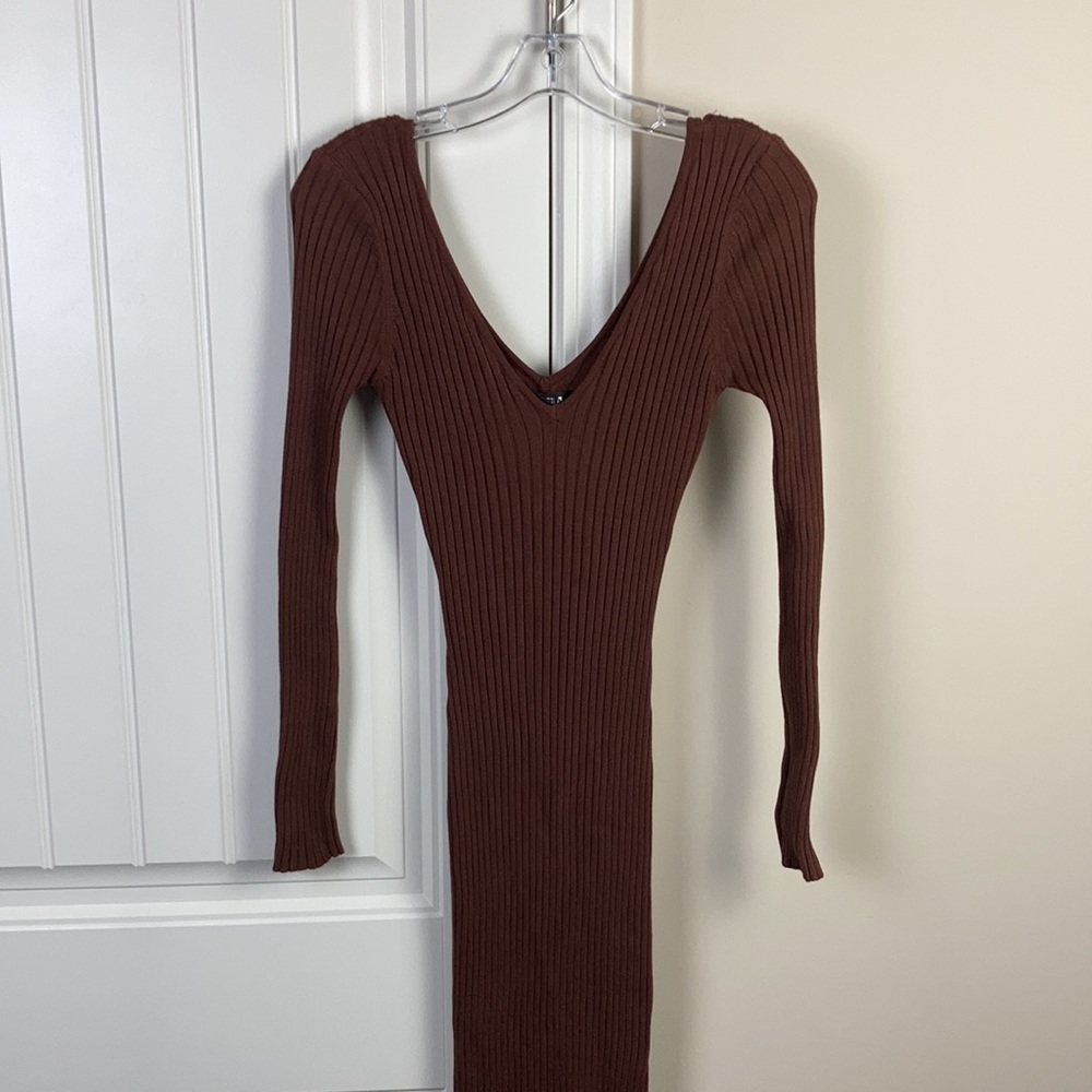 Chocolate Ribbed Bodycon - Picture 3 of 4